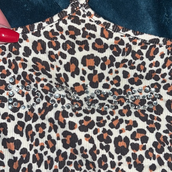 Y2K inspired Bebe halter neck cheetah print tank top - Picture 3 of 4